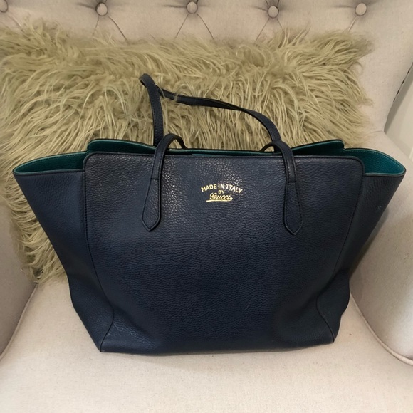 Gucci Handbags - Reduced for quick sale today only 🎉Gucci tote 👜